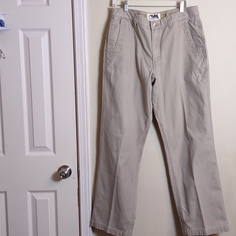 Mountain Khakis Jackson Hole Wyoming Men's work/hiking Pants Size 35X 32